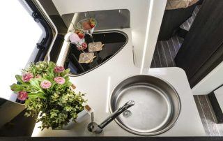Ellie – Rollerteam Zefiro 696 4 Berth Motorhome for Hire (9) Ellie - Rollerteam Zefiro 696 4 Berth Motorhome for Hire (9)